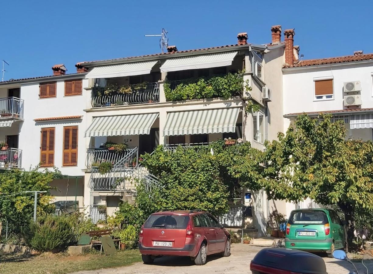 Apartments And Rooms By The Sea Rovinj - 19183 Exteriör bild